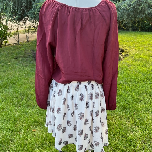 BR Silk peasant top. - Picture 5 of 6